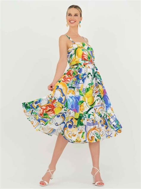 la dolce vita dress code